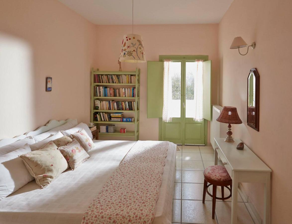 Flower And Crafts - The Eco Nature House Monólithos Exterior foto